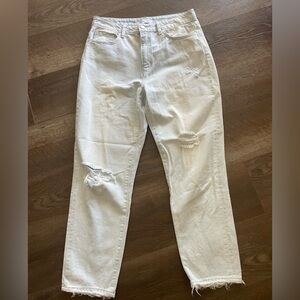 Flying Monkey Light Wash Ripped Straight Jean in Size 29